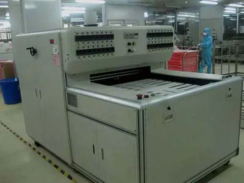 Chinese PCBA factory|Copper clad laminate room