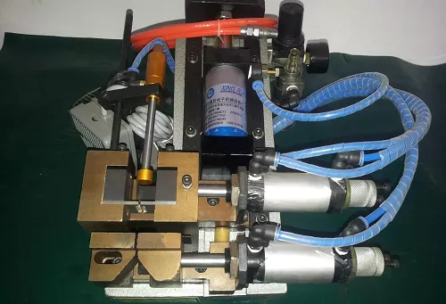 Pneumatic Strip Machine