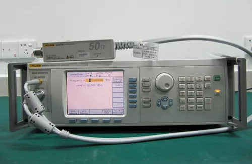 Chinese PCB manufacturing Testing Equipments—Signal generator